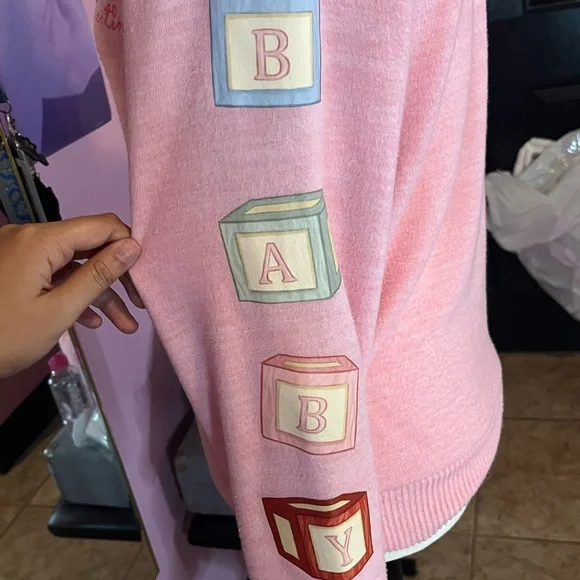 Melanie Martinez Pink Crybaby Sweater - Picture 3 of 4